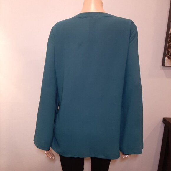 3/$20 George Boho Tunic Blouse Long Flare Sleeves Lace Up Vneck Teal - Picture 4 of 10